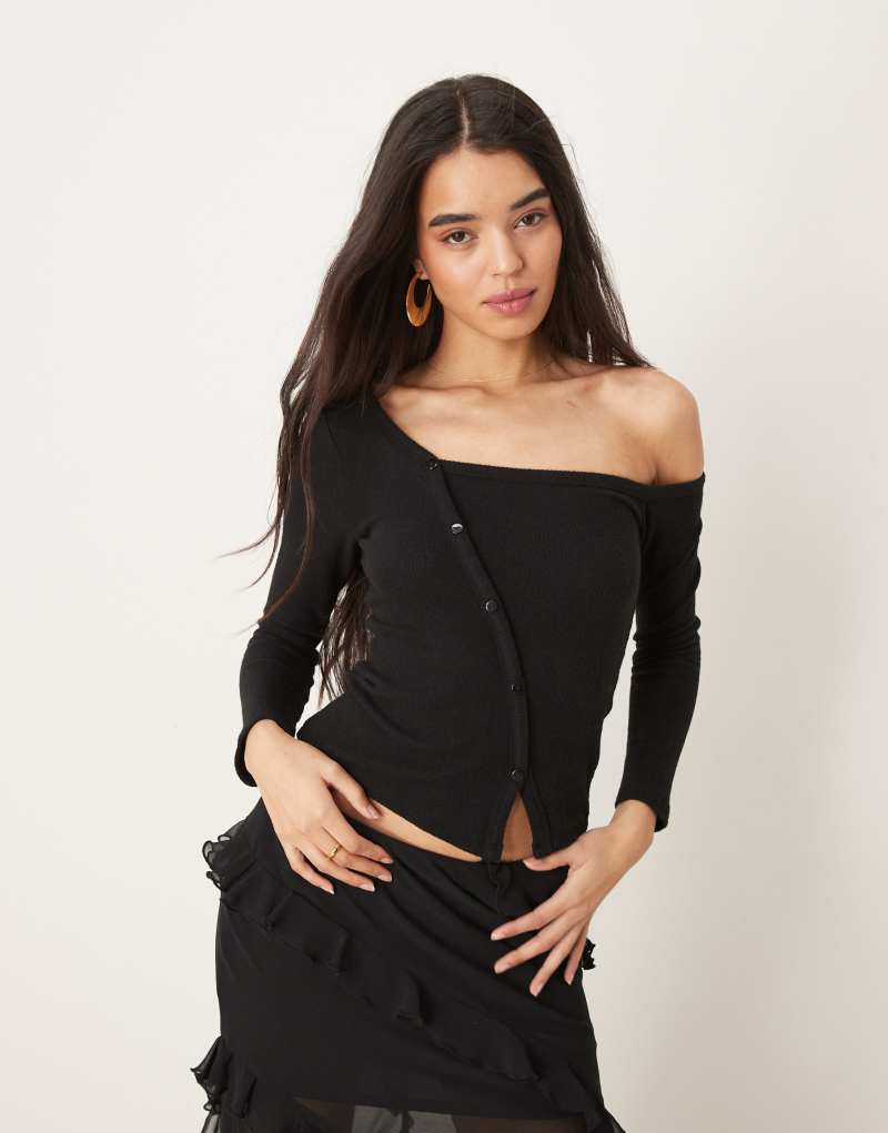 ASOS DESIGN asymmetric off-shoulder button through in black ASOS DESIGN