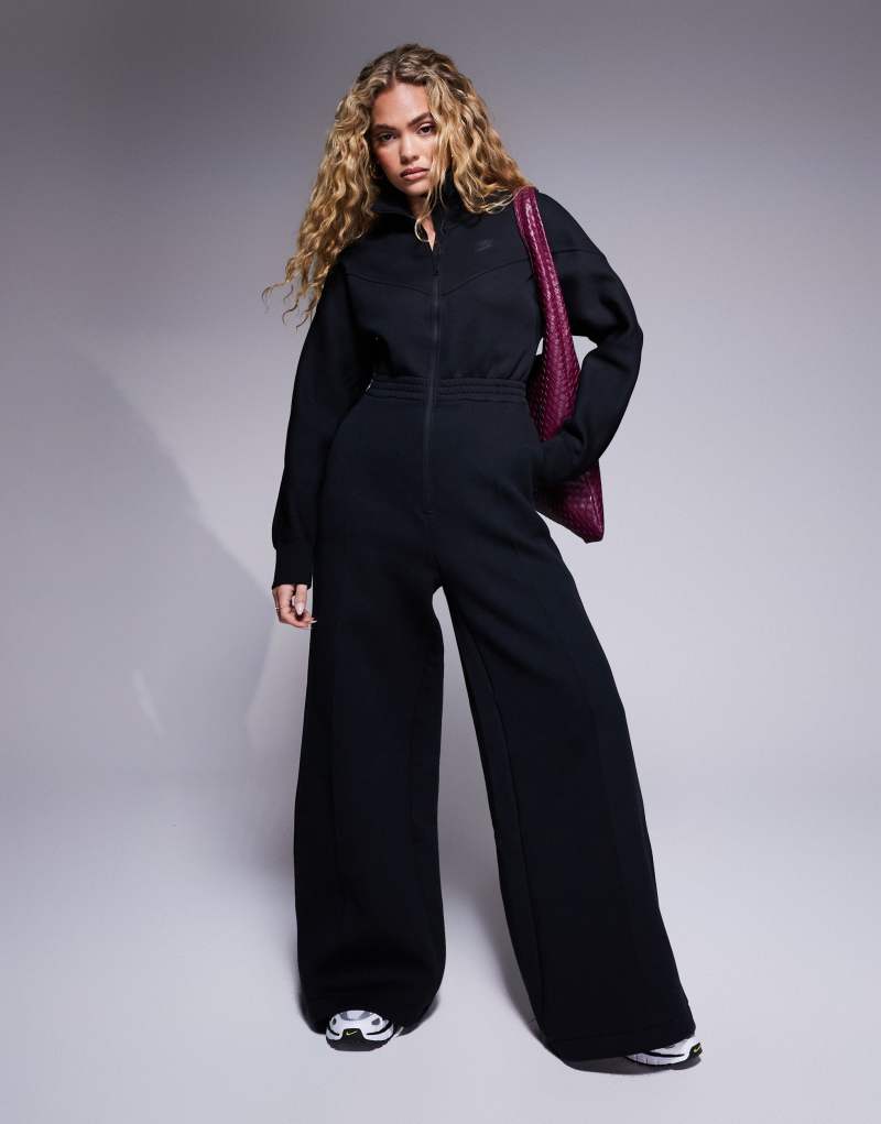 Nike Tech Fleece jumpsuit in black Nike