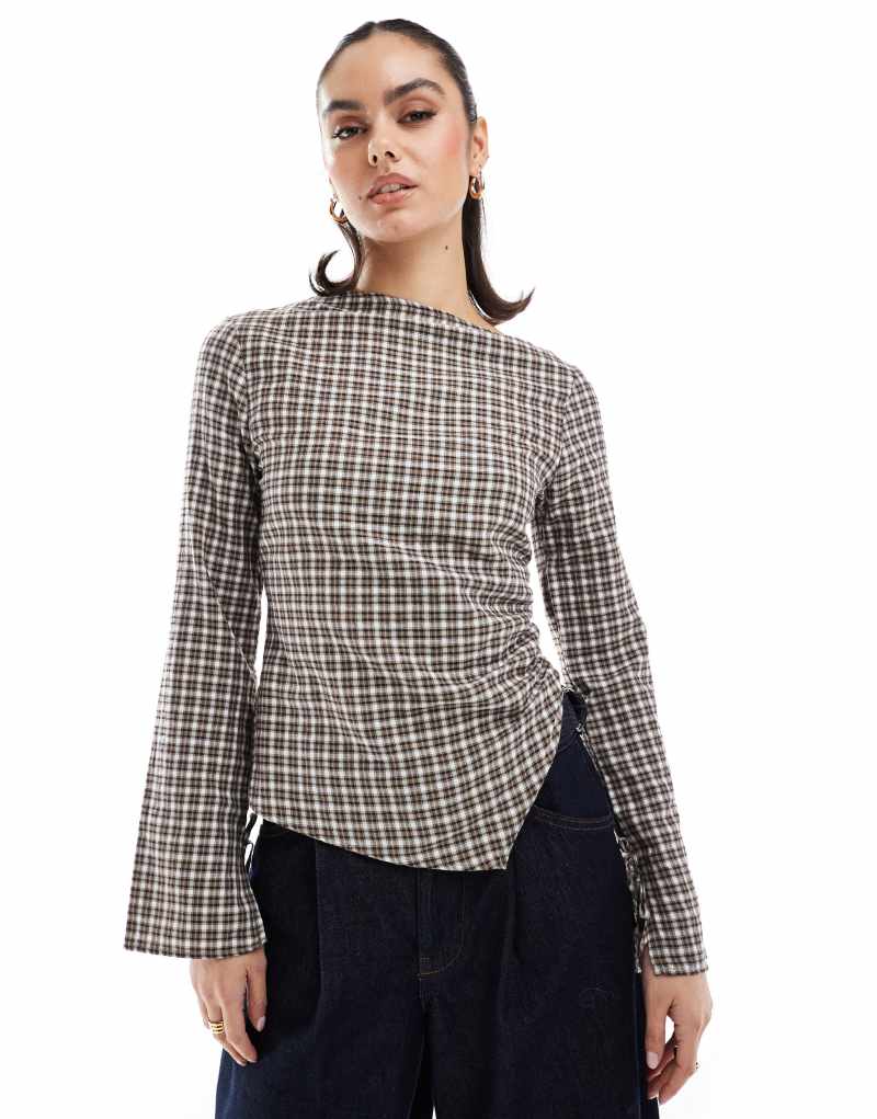 Pull&Bear longline checked top in brown Pull&Bear