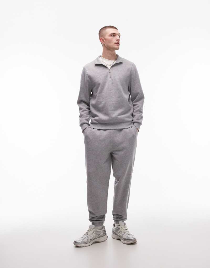 ASOS DESIGN tapered sweatpants in gray Asos Design