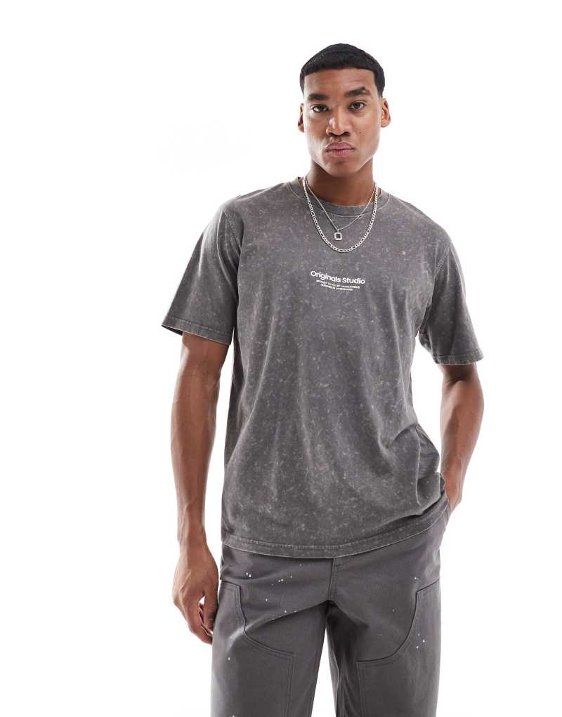 Jack & Jones oversized Originals chest logo T-shirt in washed gray Jack & Jones