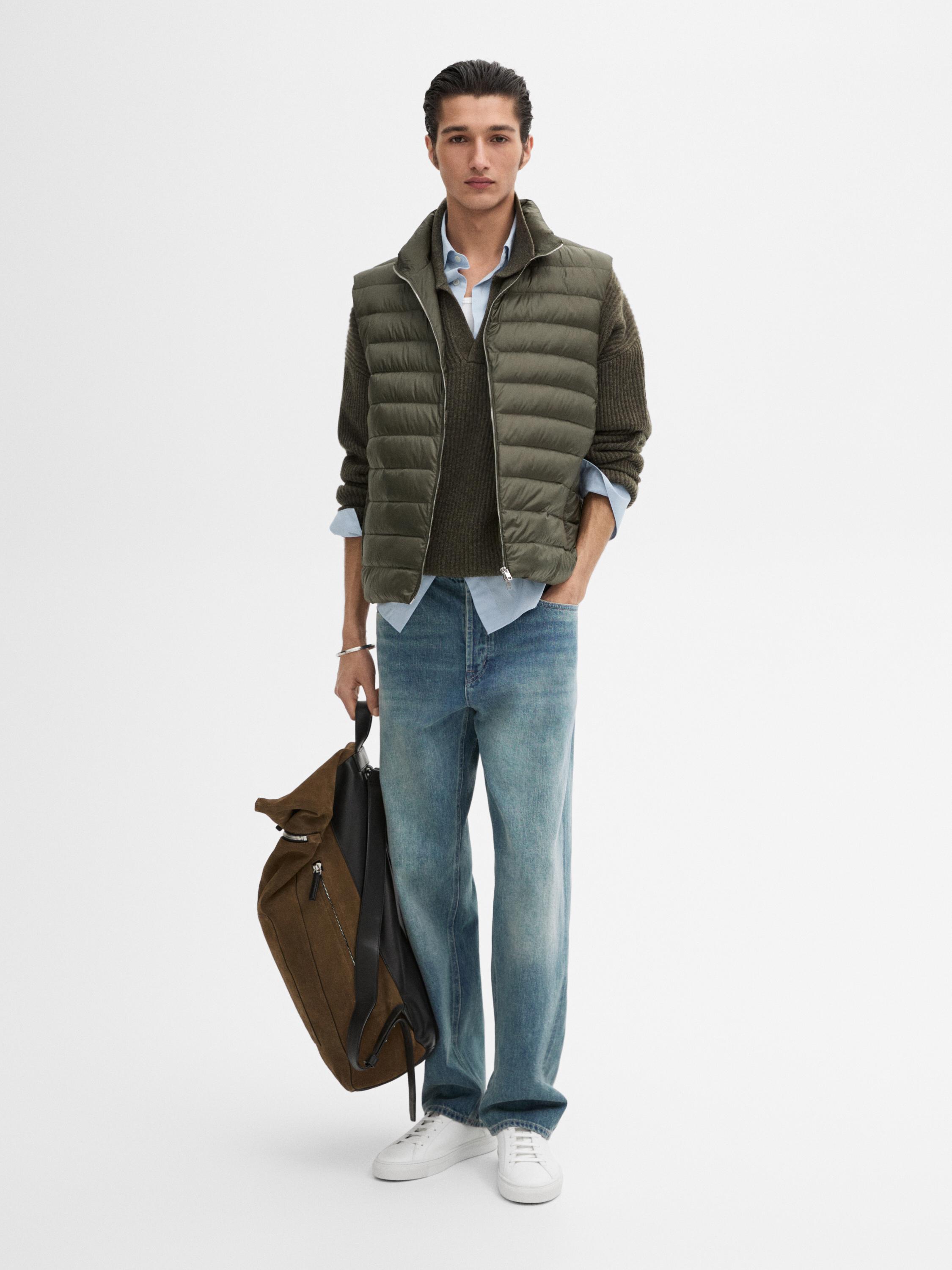 Foldable lightweight down puffer gilet Massimo Dutti