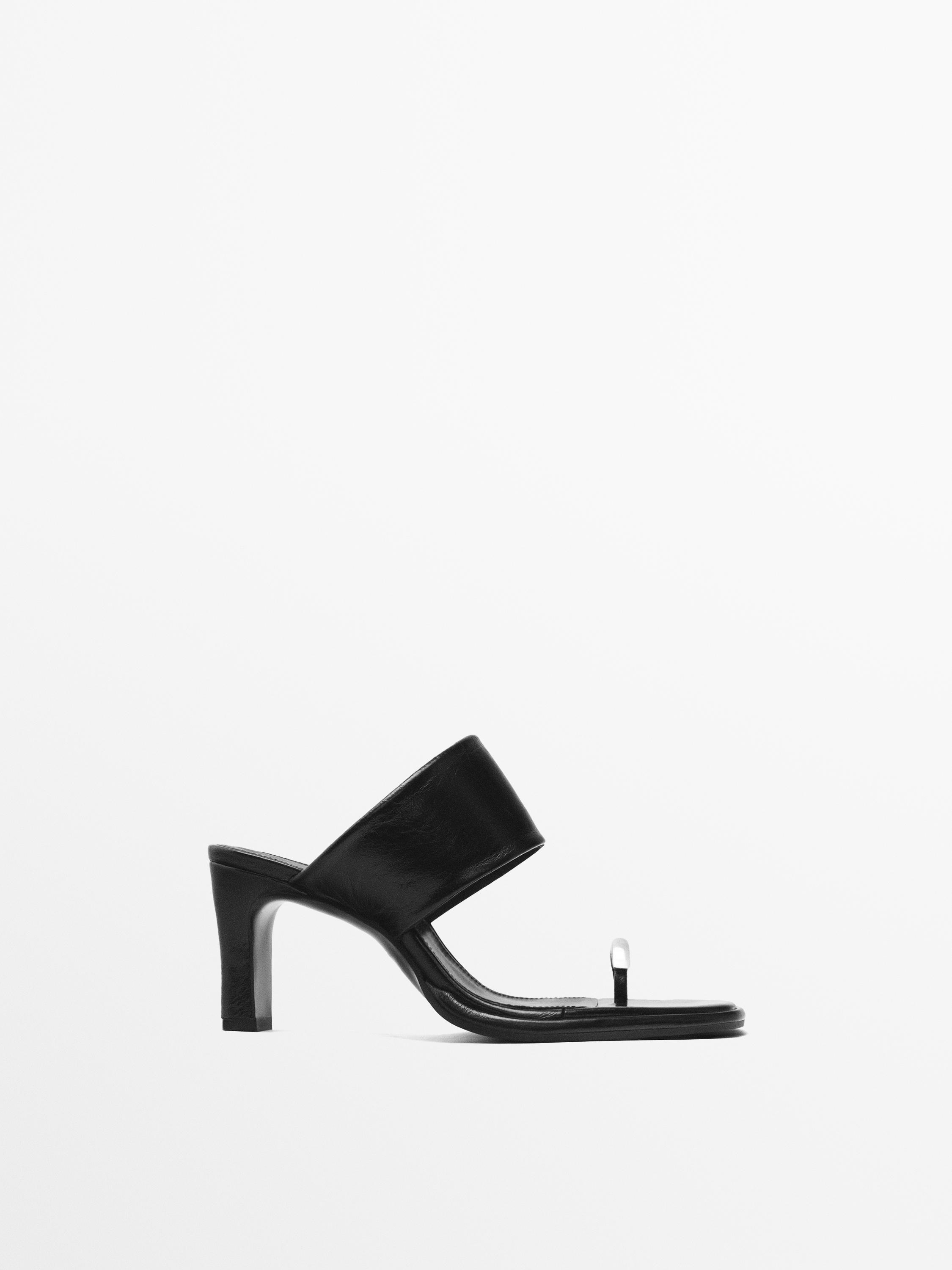 High-heel sandals with ring detail Massimo Dutti