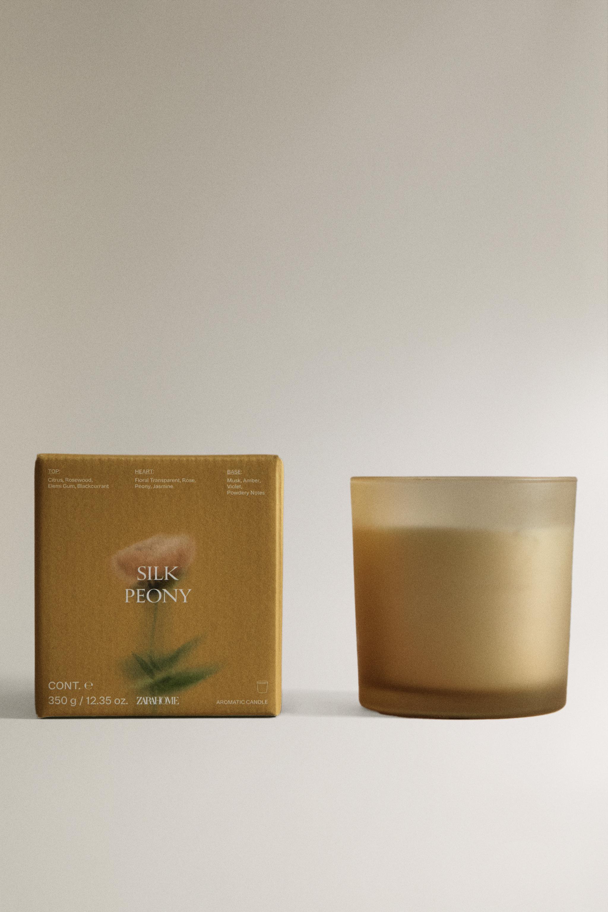 (350 G) SILK PEONY SCENTED CANDLE Zara Home