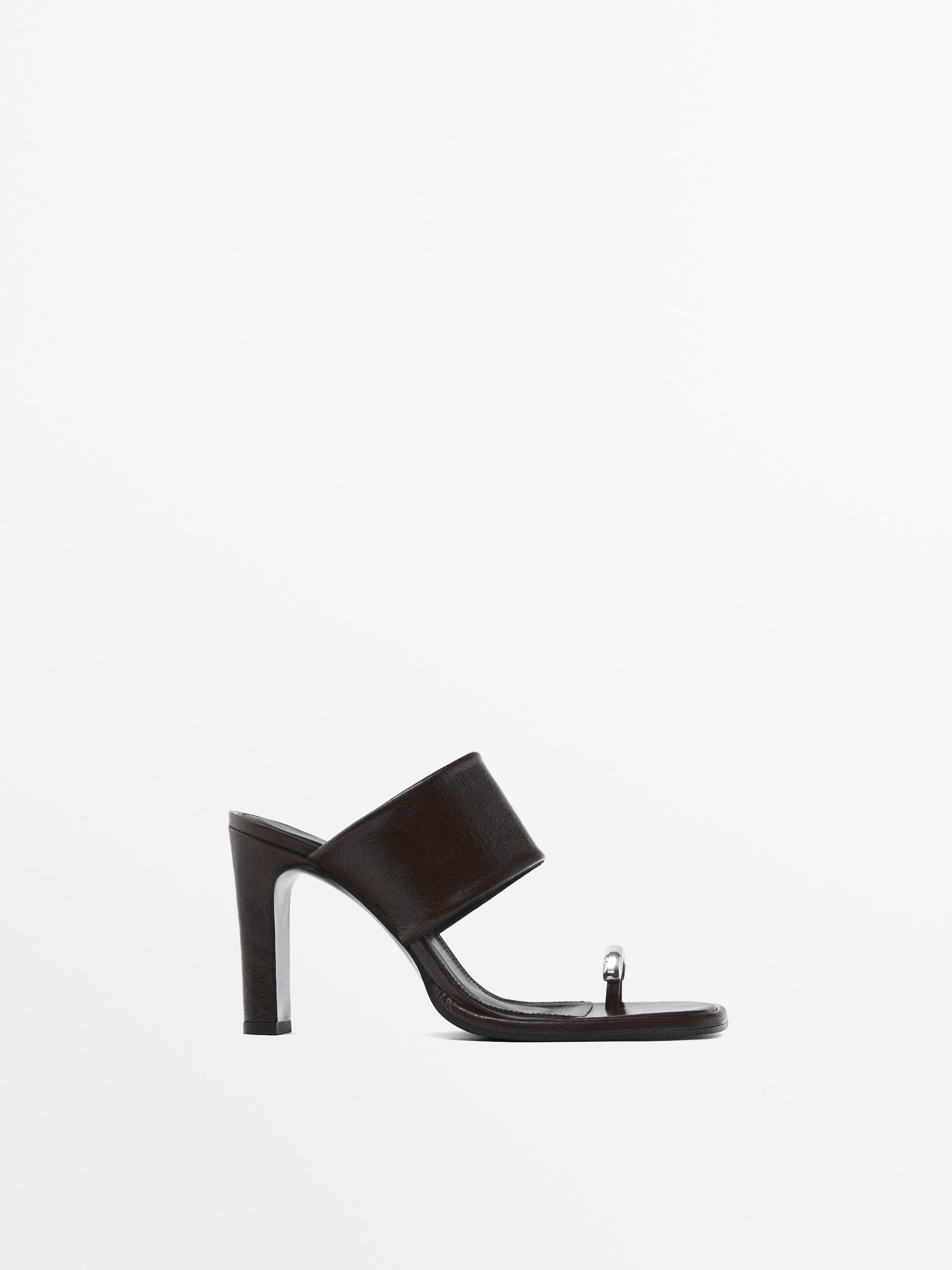 High-heel sandals with ring detail Massimo Dutti