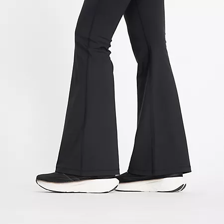 Леггинсы NB Harmony Flare Pant с высокой талией из мягкой эластичной ткани, идеальные для активного дня New Balance