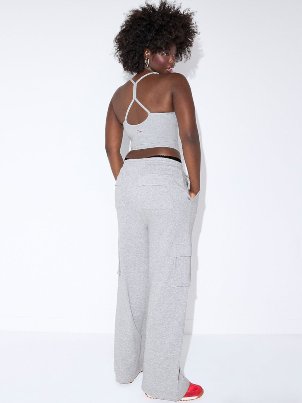 Ivy Fleece Wide-Leg Cargo Sweatpants  Pink