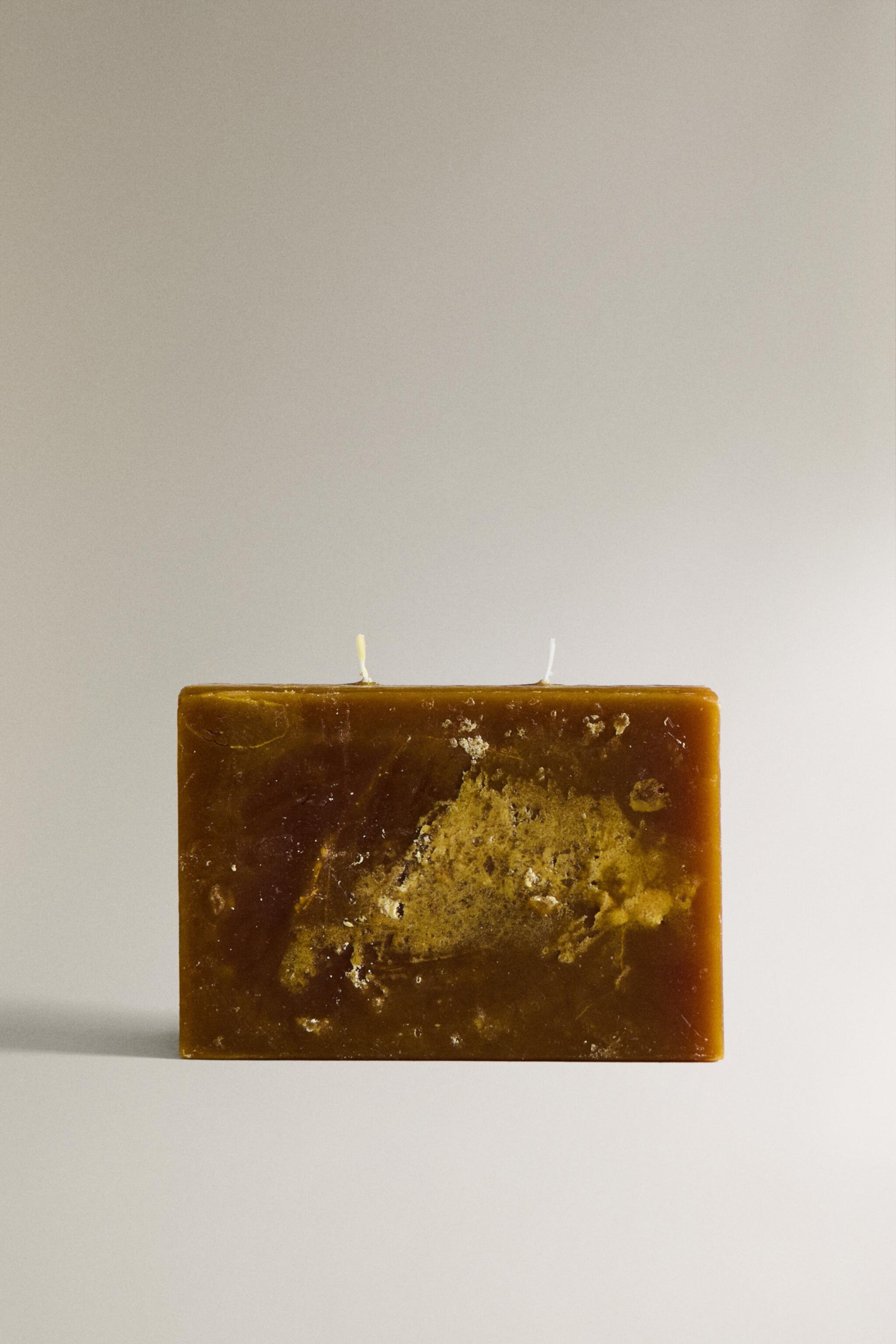 (760 G) PUMPKIN CASHMERE SCENTED CANDLE Zara Home