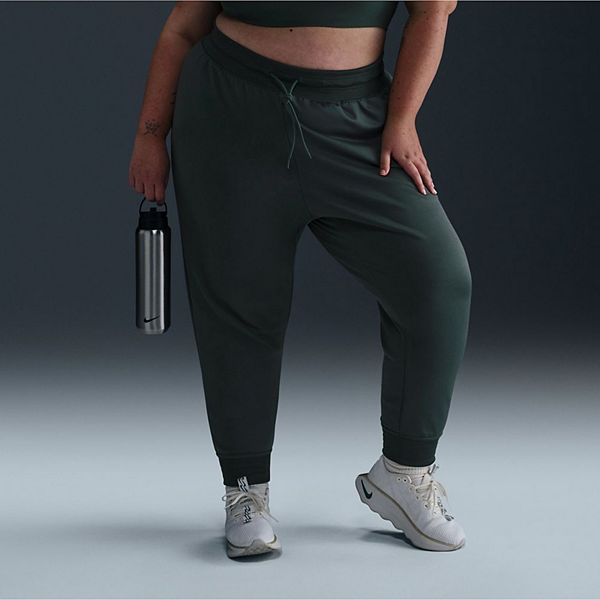 Plus Size Nike Therma-FIT One High-Waisted 7/8 Joggers Nike