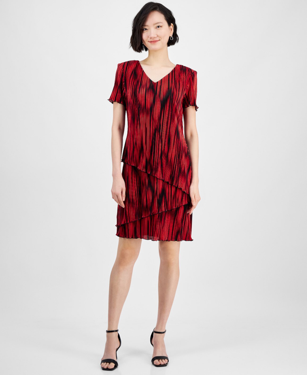 Women's Pleated Tiered V-Neck Sheath Dress Connected