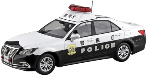 Aoshima Toyota Crown Patrol Car 1:32 Scale Model Kit Aoshima