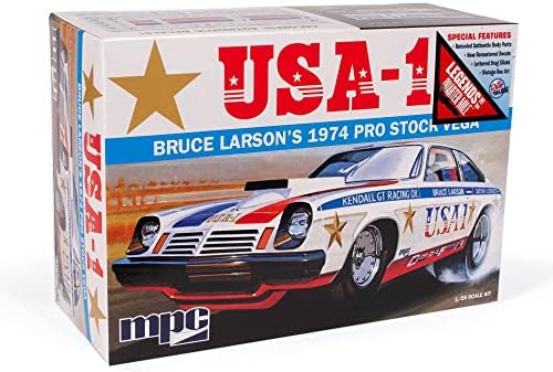 Сборный набор модели автомобиля MPC Bruce Larson USA-1 Pro Stock Vega 1:25 - 110 деталей Mpc