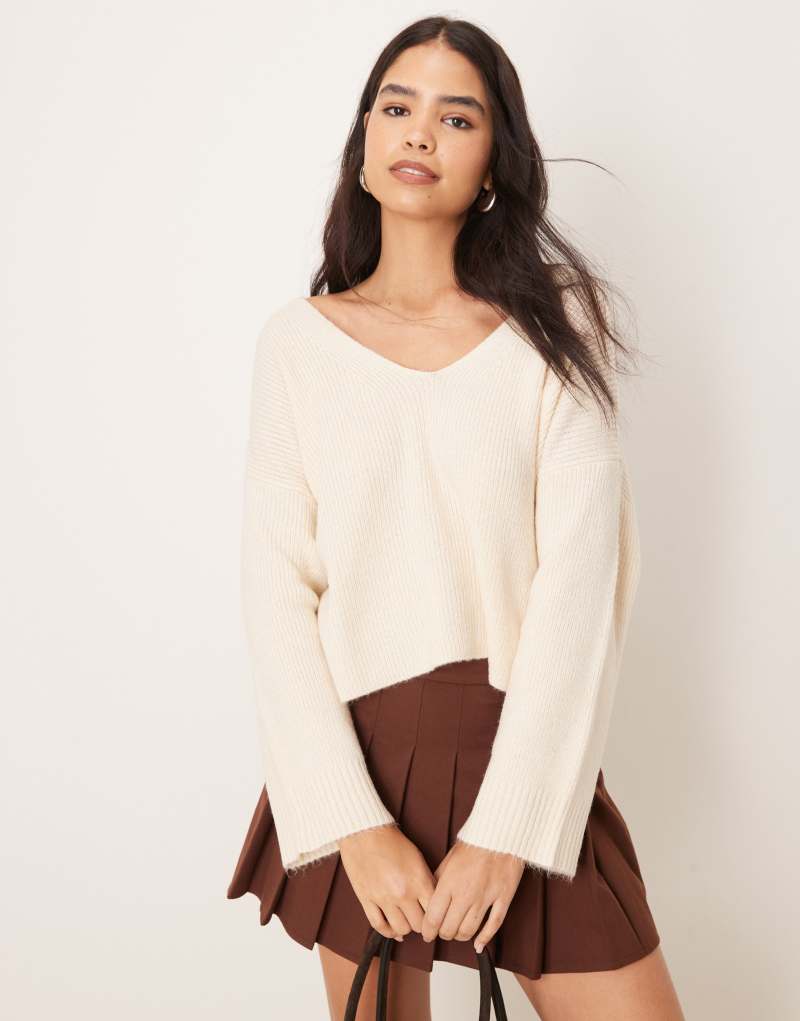 Miss Selfridge v neck knitted sweater in cream Miss Selfridge