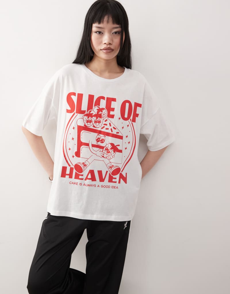 Noisy May oversized tee with cake print in white Noisy May