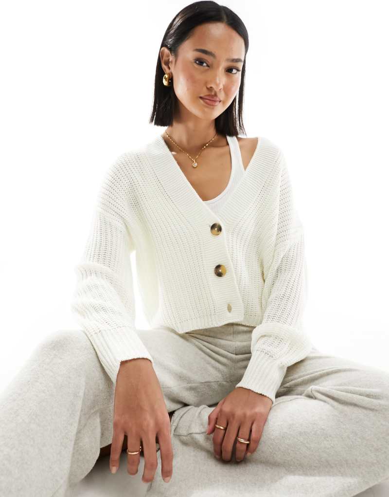 Only knitted cardigan in cream  Only