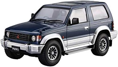 Mitsubishi V24WG Pajero Metal Top Wide XR-II ’91 1:24 Scale Model Kit Aoshima