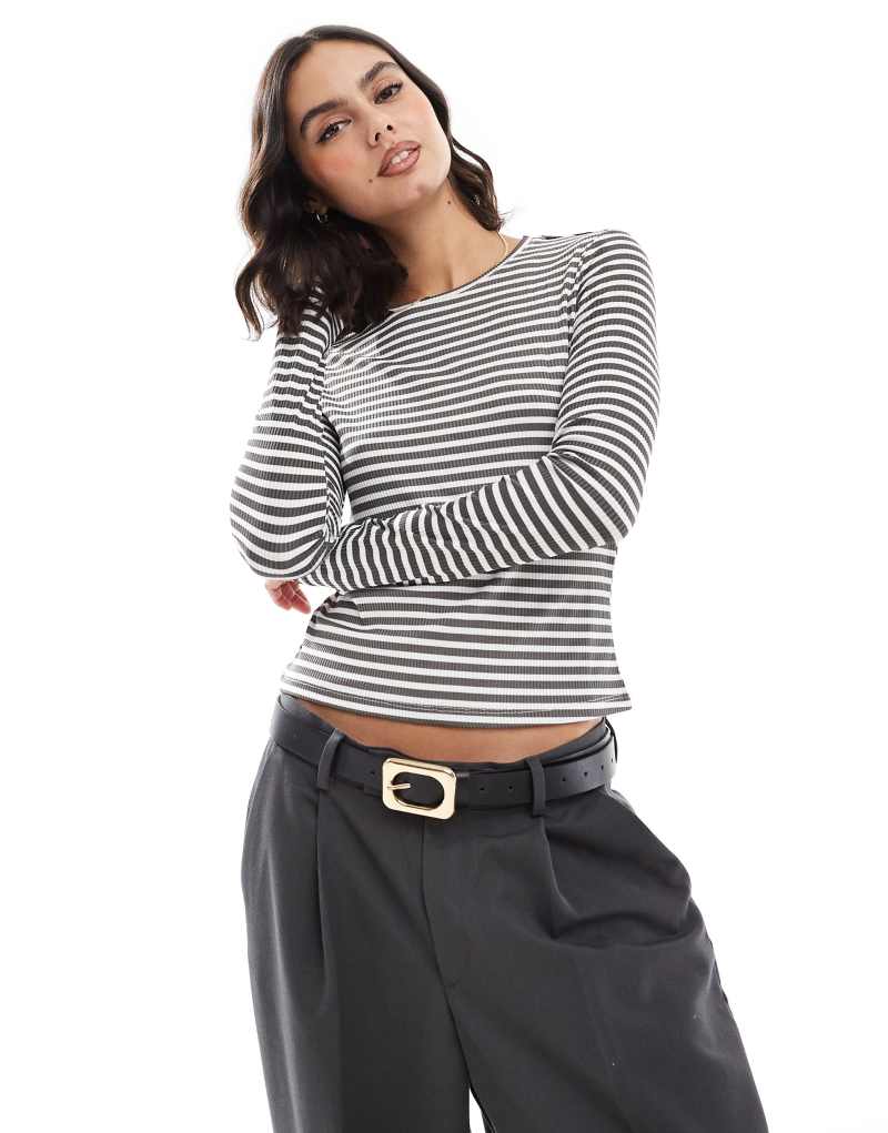 Vero Moda long sleeved ribbed jersey top in asphalt stripe Vero Moda