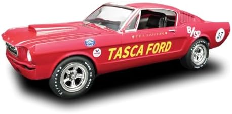 AMT 1966 Ford Mustang Fastback 2+2 1:25 Scale Model Kit Amt