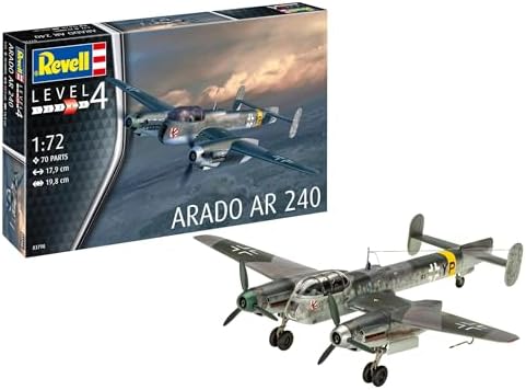 Коллекционная модель самолета Revell Arado AR-240 1:72, длина 186 мм, размах крыльев 226 мм Revell