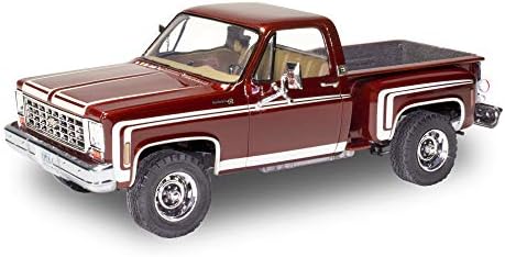 Level 4 Model Kit 1976 Chevrolet Sports Stepside 4x4 Pickup Truck 1/24 Scale Model by Revell Revell