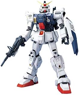 Сборная модель Гандам Master Grade RX-79(G) Земляной Тип 1/100, с пулемётом, бластером и подвижными пальцами Bandai