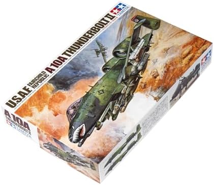 Сборная модель самолета Tamiya 61028 A-10 Thunderbolt II в масштабе 1/48, с фигуркой пилота и комплектом бомб Tamiya