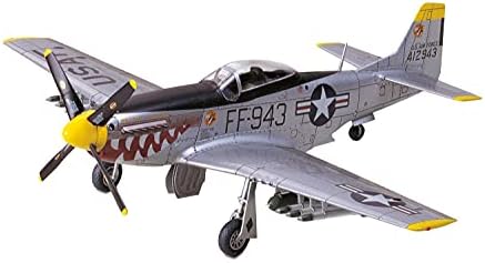 Сборная модель самолёта Tamiya 1/72 F51 Mustang времён Корейской войны с бомбами и ракетами для лёгкой сборки Tamiya