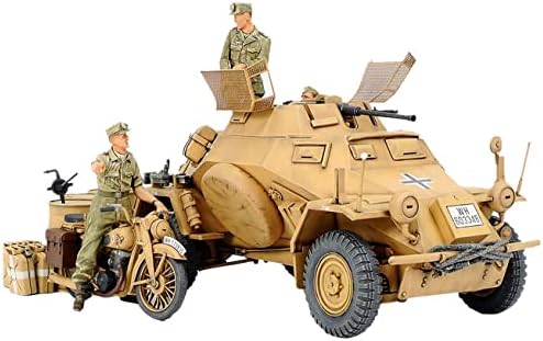 TAMIYA 300035286 – 1:35 WWII Special Automotive 222 Direct-Action Reconnaissance Tank North Africa (3) for unisex Tamiya