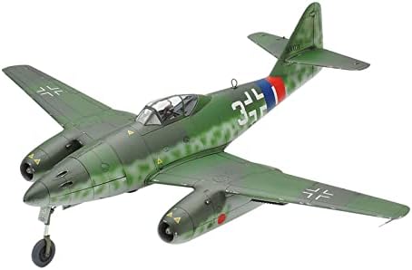 Модельный набор Tamiya Messerschmitt Me 262A-1a, масштаб 1/48, длина 21.8 см, включает 4 пулемета калибра 30 мм Tamiya