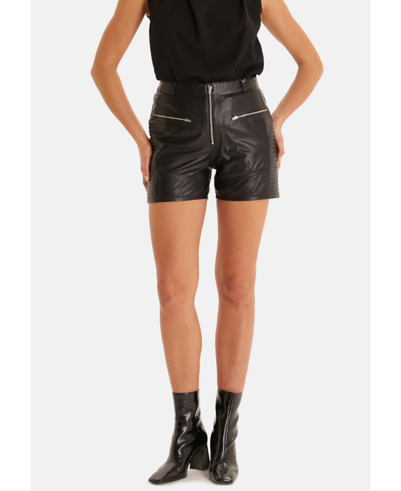 Women's Leather Fashion Short, Black Furniq UK