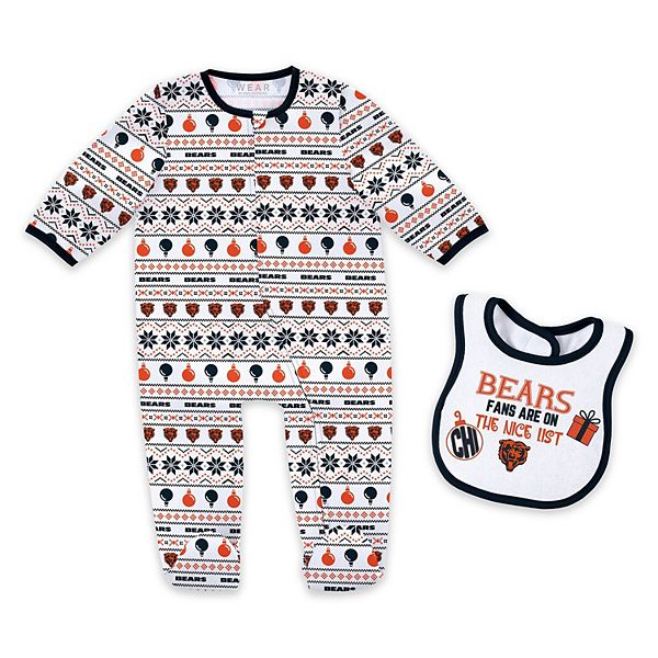 Newborn & Infant WEAR by Erin Andrews Chicago Bears Allover Print Full-Zip Sleeper & Bib Set WEAR by Erin Andrews