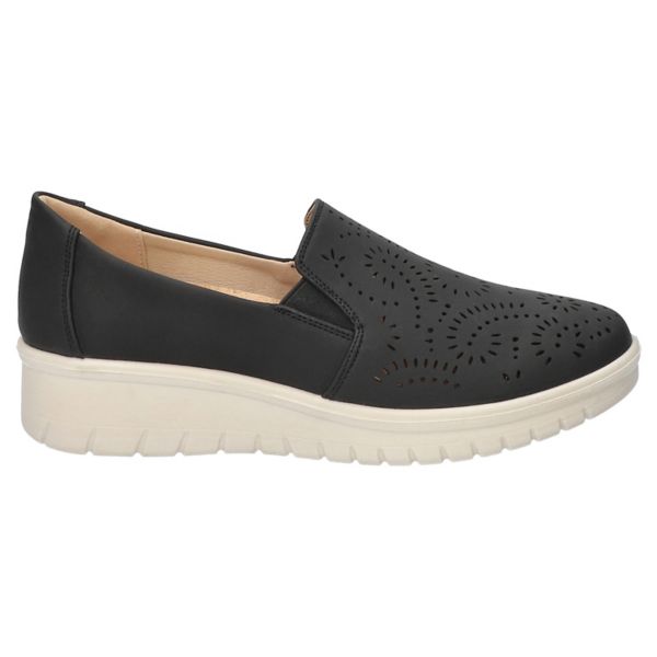 Ying by Easy Street Women's Comfort Flats Easy Street