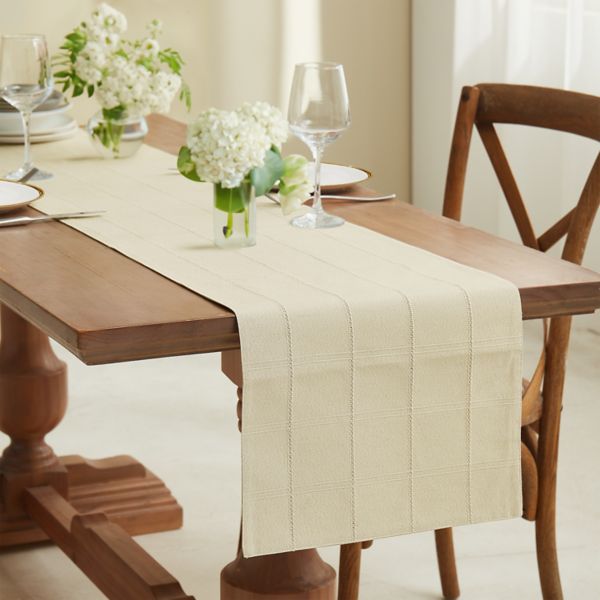 IZOD Chadwick Lurex 90-in. Table Runner Izod