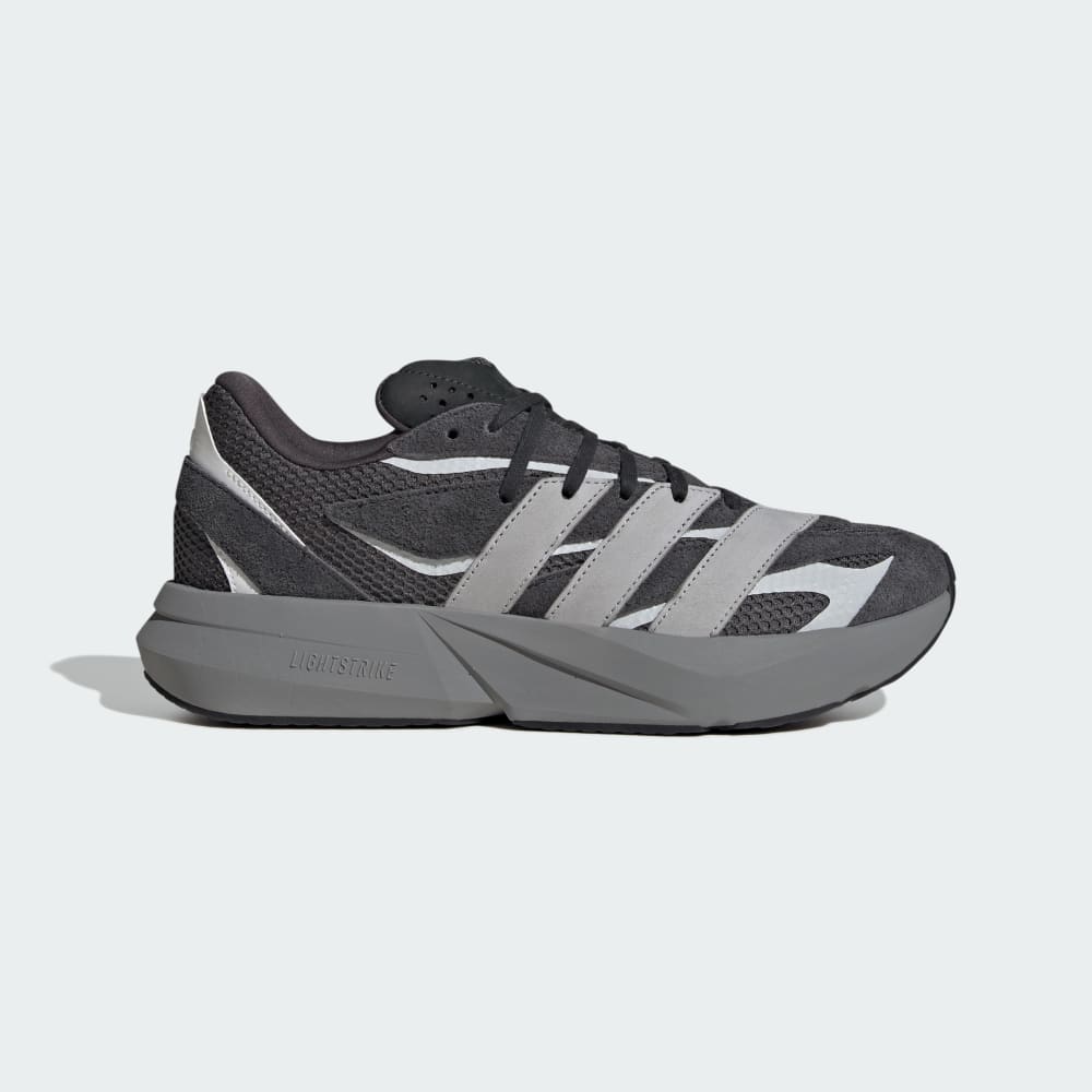 Кроссовки Adidas Lightblaze с амортизацией Lightstrike и 20% переработанных материалов Adidas