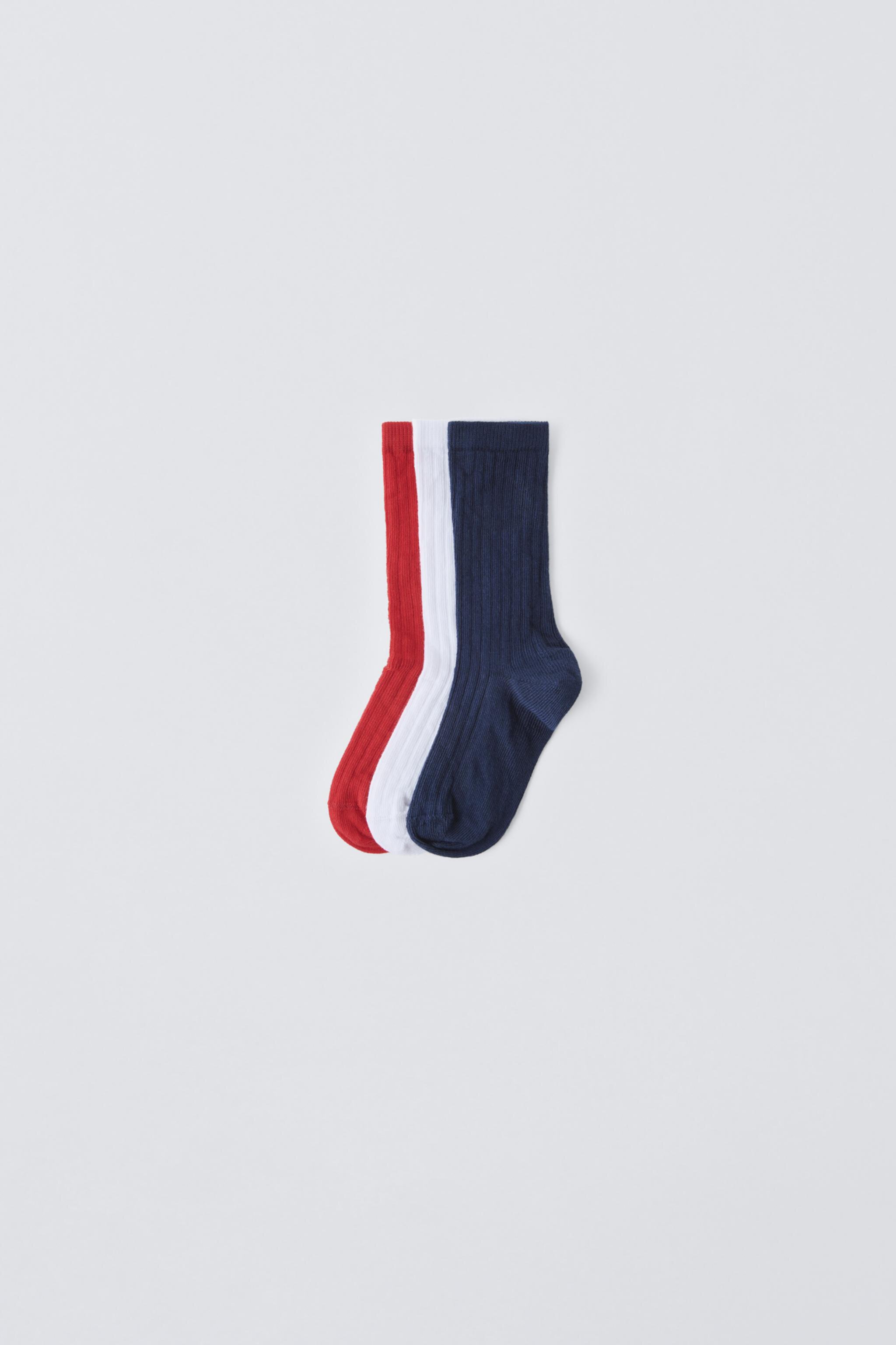 THREE-PACK OF LONG RIBBED SOCKS Zara