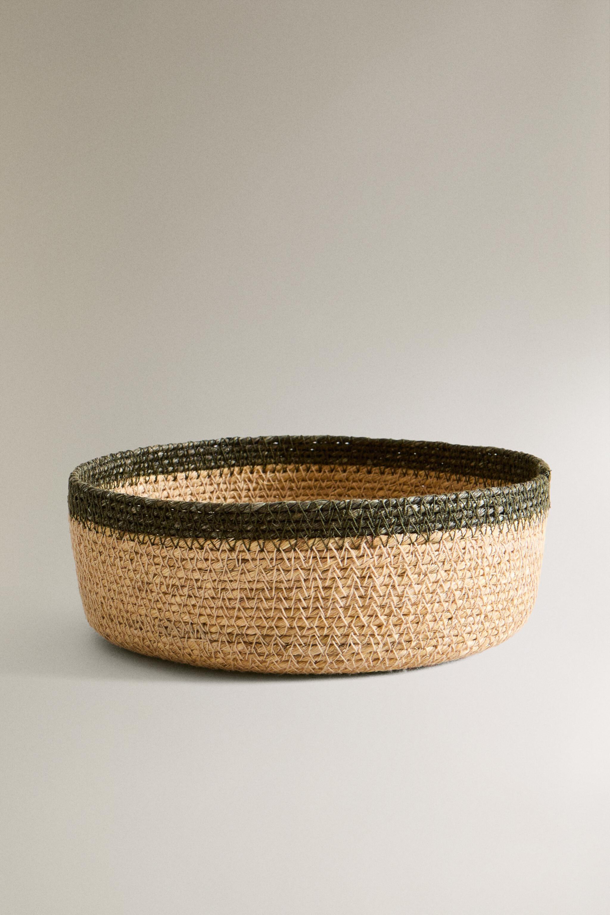 ROUND WOVEN BASKET Zara Home