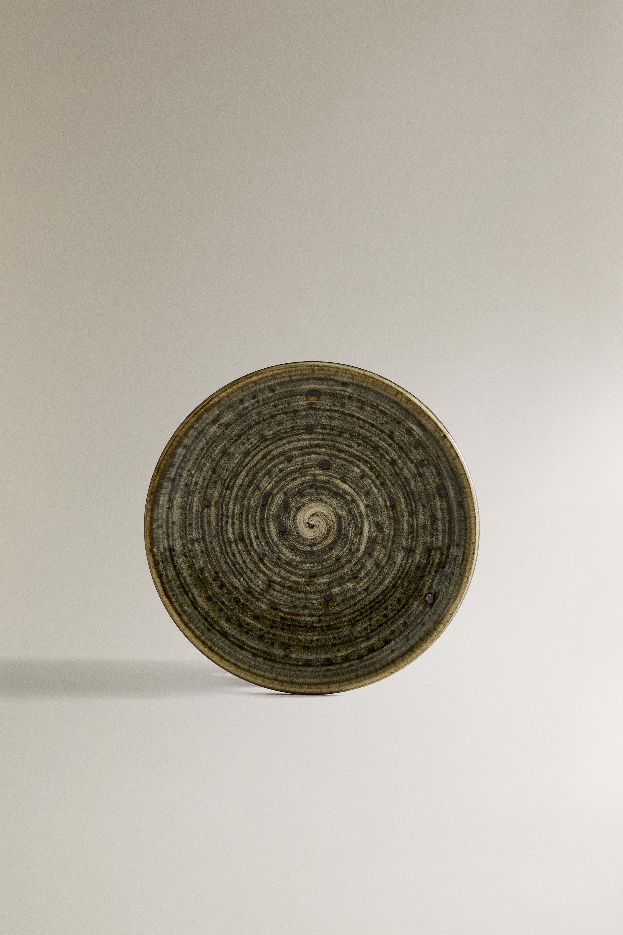 EARTHENWARE SIDE PLATE WITH SPIRAL DESIGN Zara Home