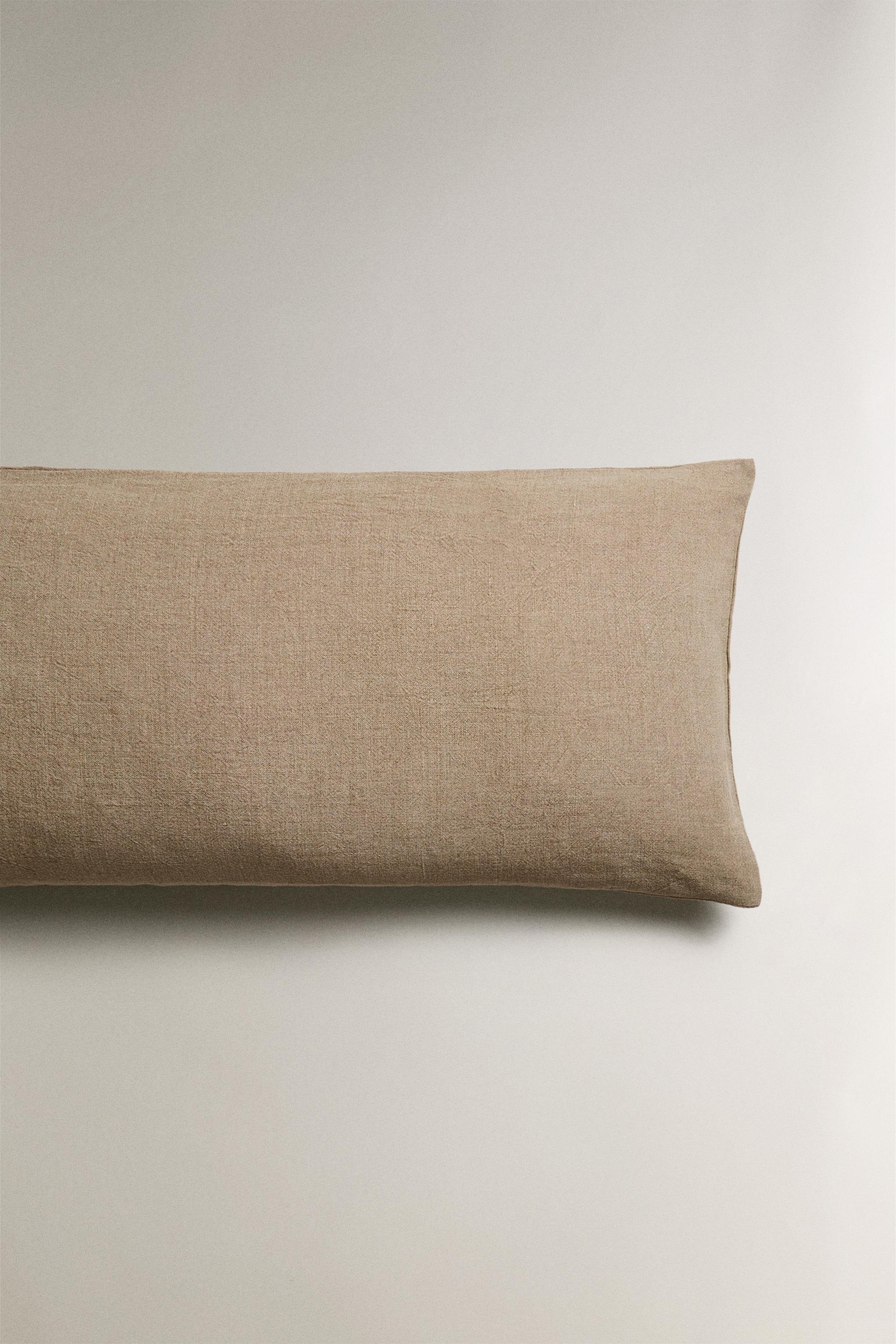 WASHED LINEN THROW PILLOW COVER Zara Home