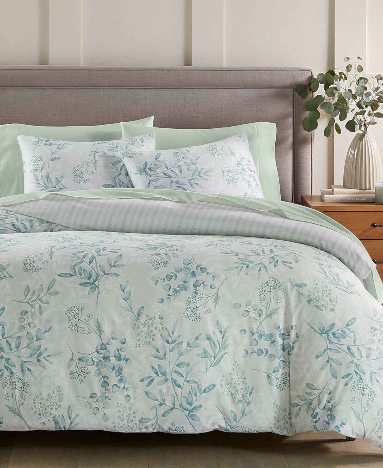 Eucalyptus Garden 2-Pc. Comforter Set, Twin, Exclusively at Macy’s Charter Club