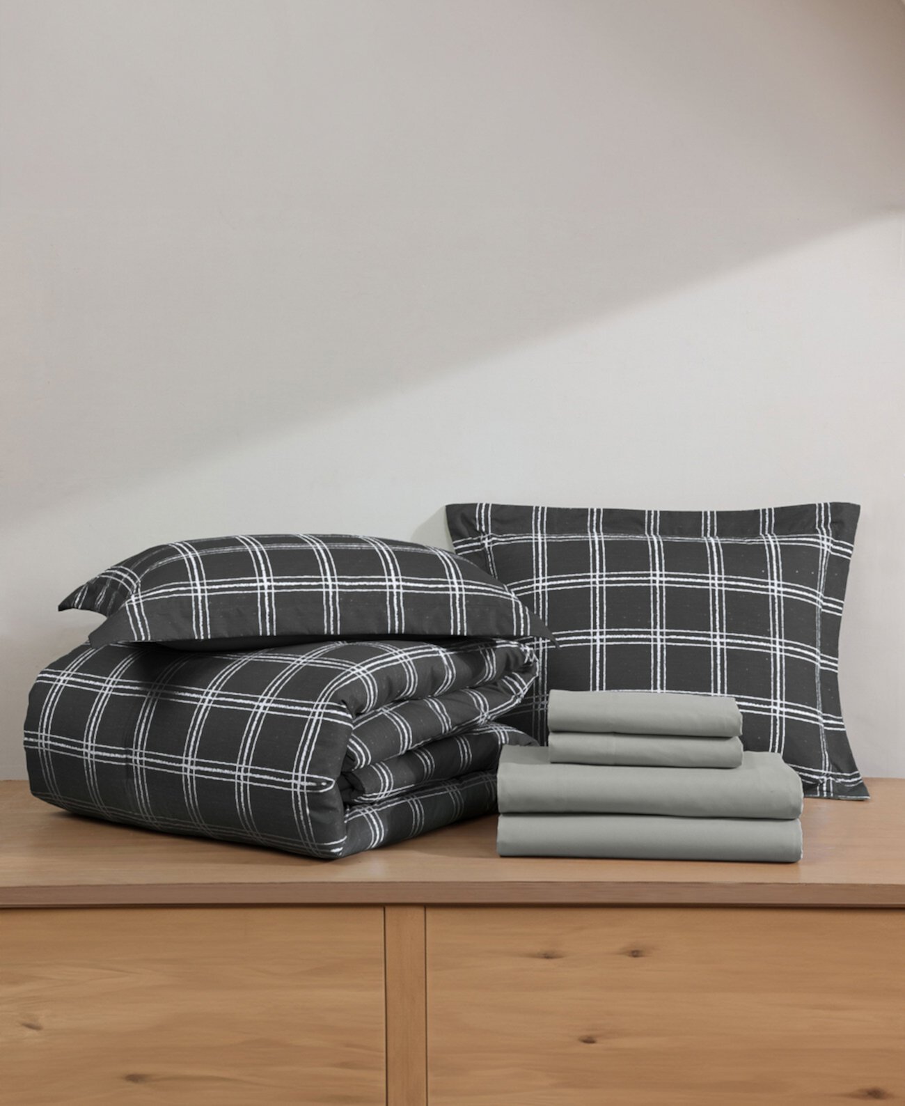 Grid Plaid Reversible 7-Pc. Comforter Set, Full/Queen Swift