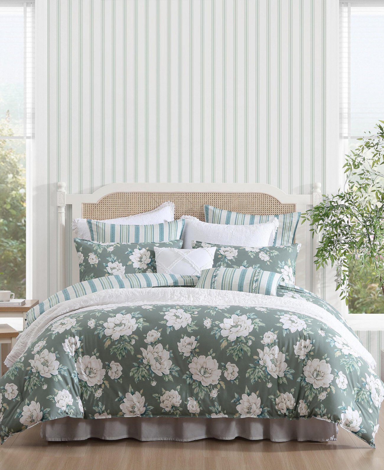 Laura Ashley Wisley Floral Reversible 5-Pc. Comforter Set, Twin Macy's