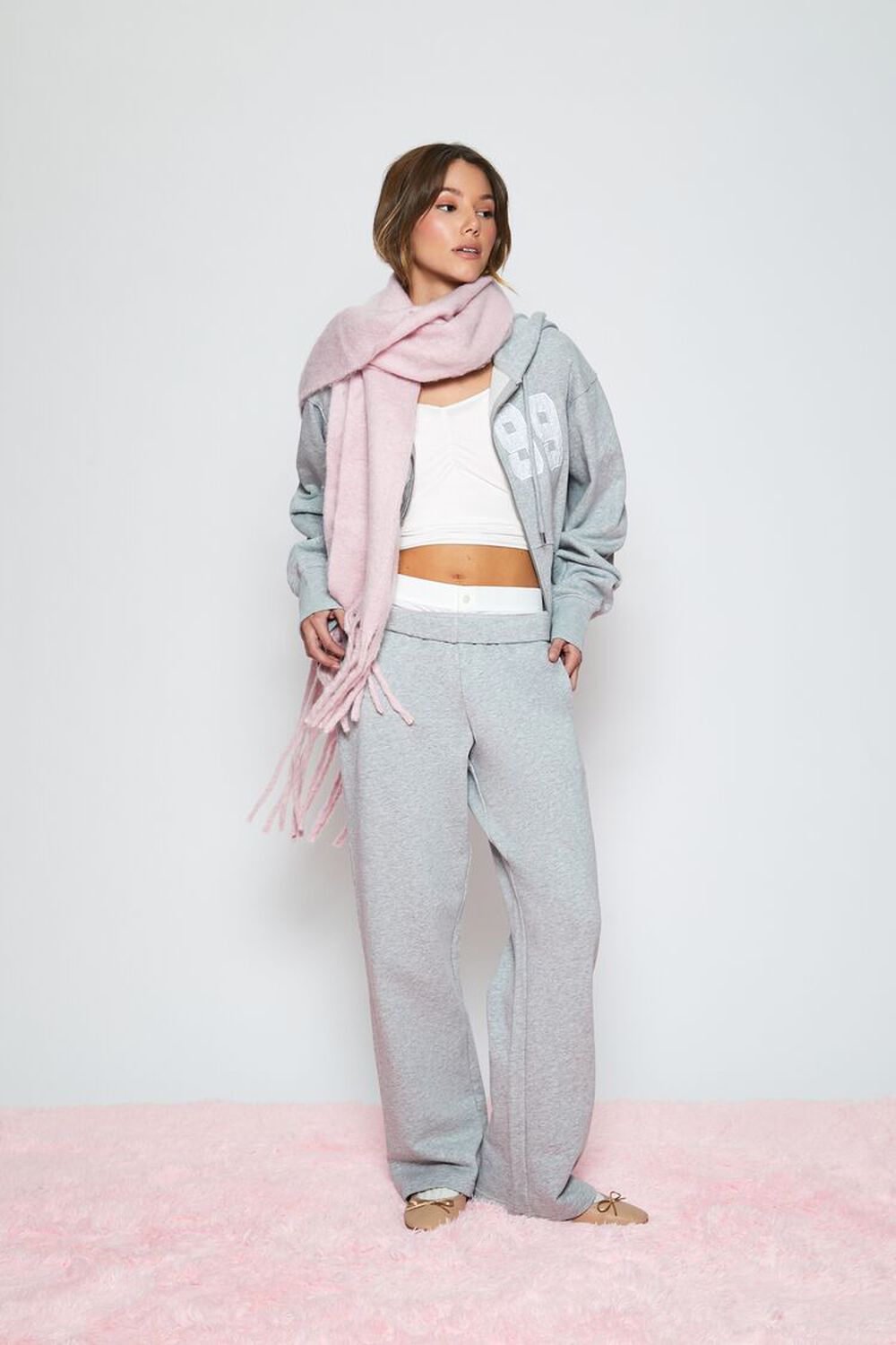 1999 Patch Straight Sweatpants Forever21