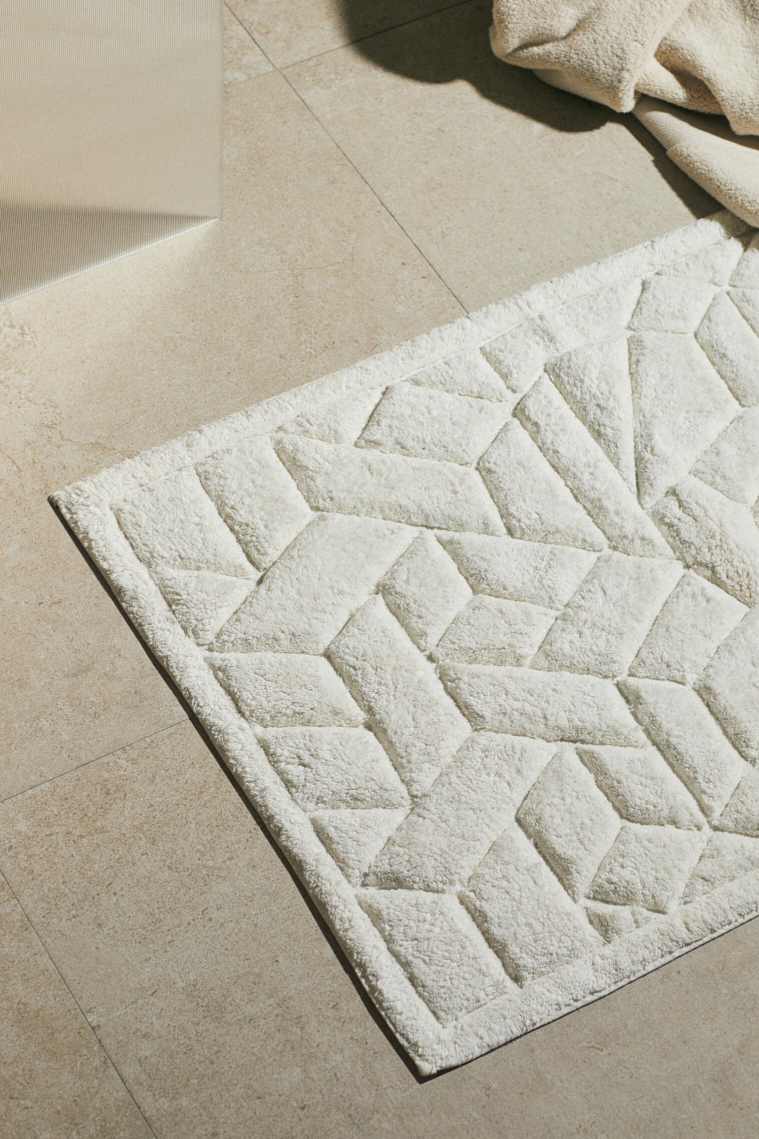 Tufted Cotton Bath Mat H&M