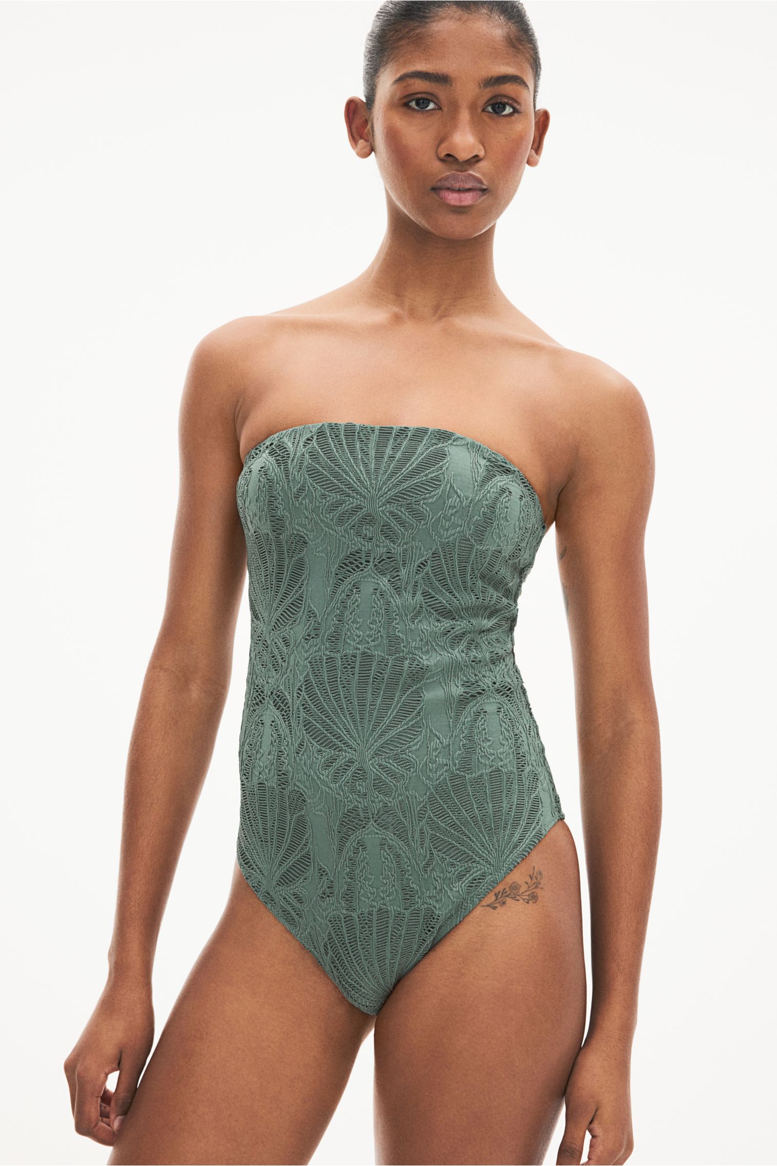 Padded-Cup Bandeau Swimsuit H&M