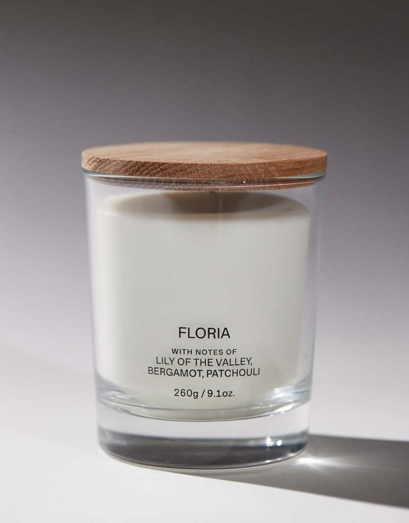 ARKET Scented Candle in Floria Floral Arket