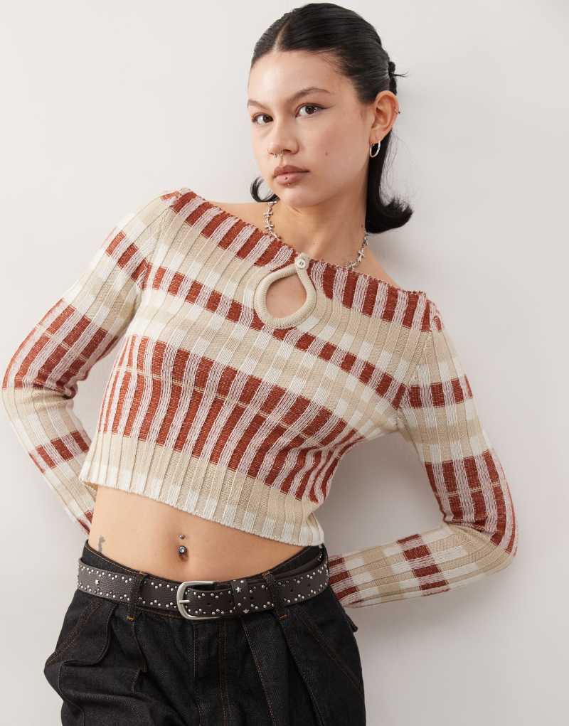 COLLUSION plated key hole striped knitted top in red Collusion