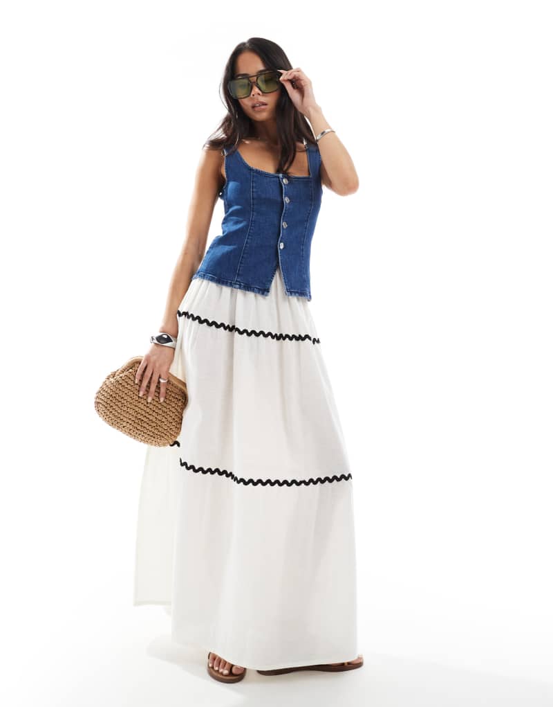 Esmée Exclusive ric rac maxi tiered beach skirt in white and black Esmée