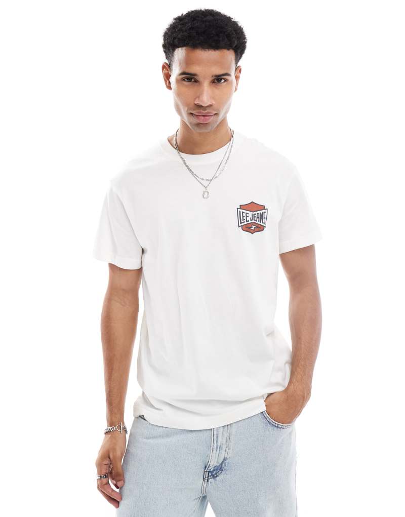 Lee archive chest logo relaxed fit t-shirt in off white Lee