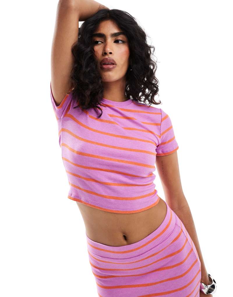 Pieces cropped jersey t-shirt in pink and orange stripe - part of a set Pieces