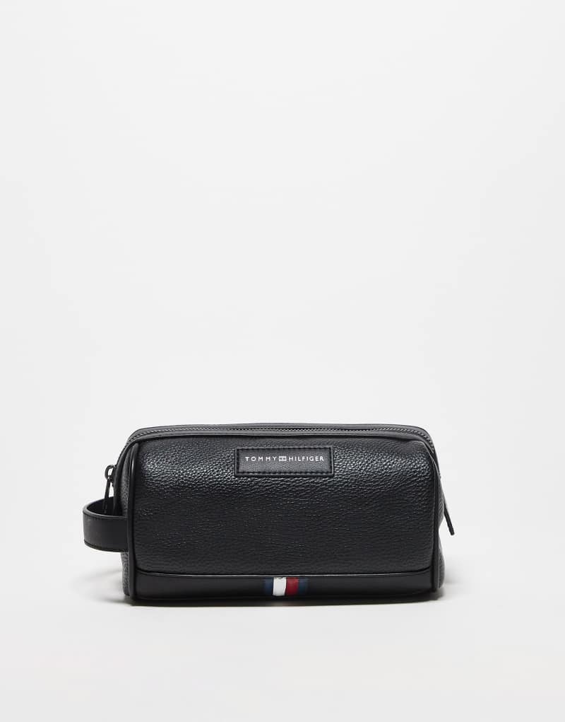 Tommy Hilfiger pu leather toiletry bag in black Tommy Hilfiger